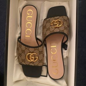 Gucci Jolie Slide Sandal